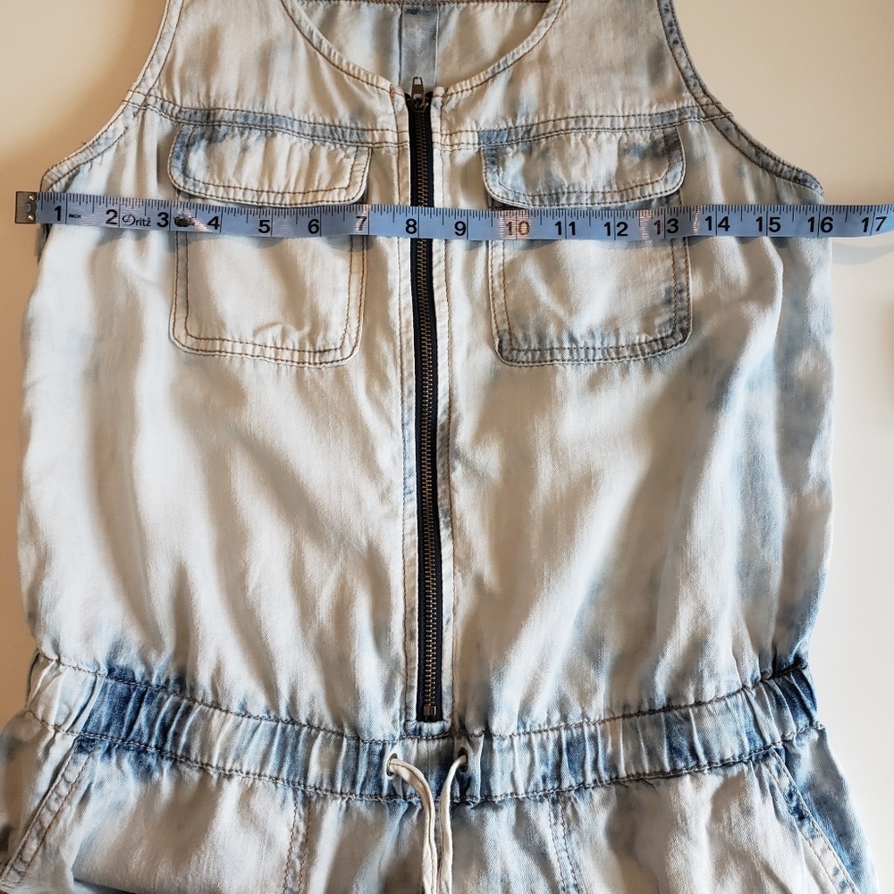 Life In Progress Chambray Romper - Picture 5 of 8